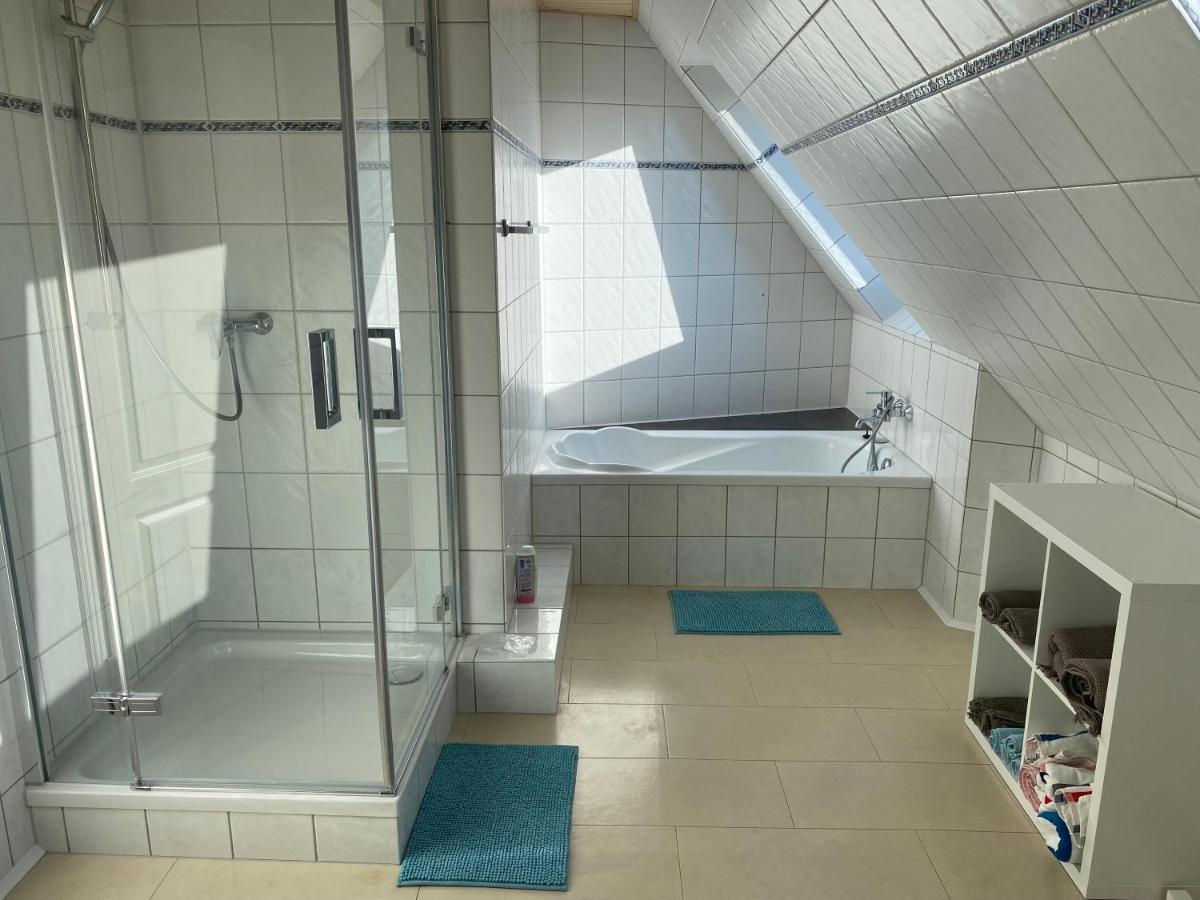 Stilvolle Ferienwohnung In Der Naehe Von Schwerin Dummer Exterior photo